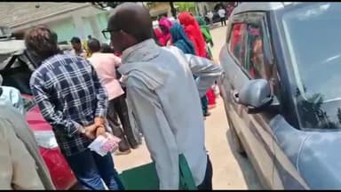 रूड़की: अम्बेडकर पार्क और बारात घर हेतु भूमि आवंटित करने की मांग को लेकर तहसील परिसर में महिलाओं ने SOC का किया घेराव