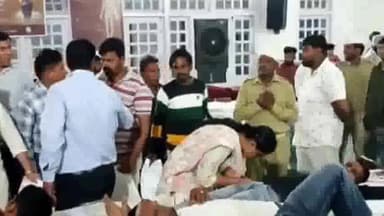 करनाल: रेलवे रोड संत निरंकारी सत्संग भवन में मानवता दिवस पर लगाया गया रक्तदान शिविर, सीएम के विशेष प्रतिनिधि ने किया शुभारंभ