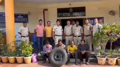 अंबिकापुर: सोनपुरकला स्थित गैरेज से डिस्क सहित टायर चोरी के मामले में 1 खरीदार सहित 4 आरोपियों को कोतवाली पुलिस ने किया गिरफ्तार