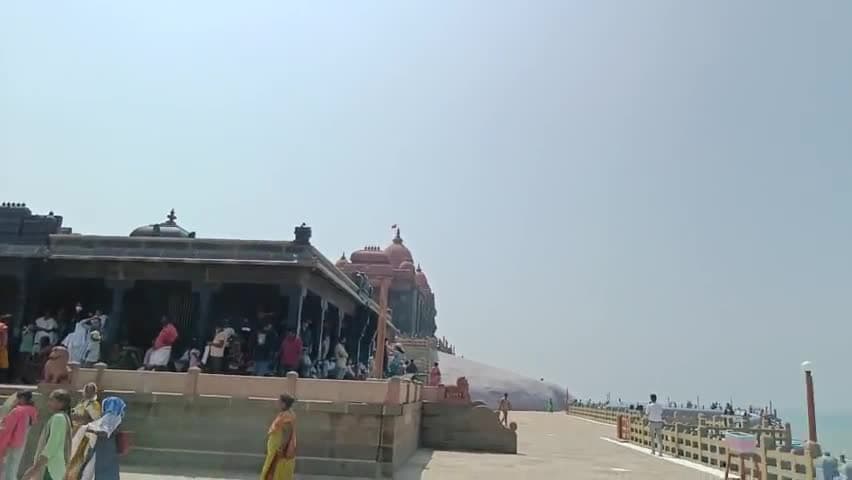 विवेकानंद चट्टान बलिदान स्मारक, कन्याकुमारी, तमिलनाडु
 सनातन राष्ट्र भारत 🚩
जय सियाराम🙏🙏
#kanyakumari_tourism #kanyakumari #कन्याकुमारी #vivekananda #vivekanandrockmemorial