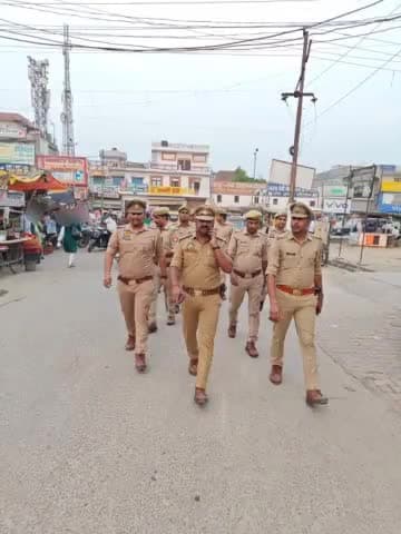 गाज़ियाबाद: PoliceCommissionerateGhaziabad 
ग्रामीण जोन में थानाध्यक्ष लोनी बॉर्डर
द्वारा पुलिस बल के साथ शान्ति व कानून-व्यवस्था ब