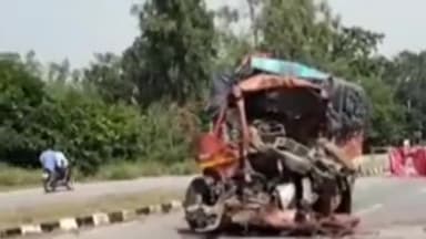 धोरीमन्ना: मांगता गांव के पास आईसर गाड़ी व ट्रैक्टर ट्रॉली के बीच हुई भिड़ंत, हादसे में एक व्यक्ति हुआ घायल