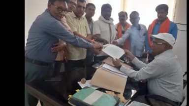 बलियापुर: प्रखंड क्षेत्र बलियापुर में BJP के प्रतिनिधिमंडल ने प्रधानमंत्री किसान सम्मान निधि की राशि को लेकर सीओ को सौंपा ज्ञापन