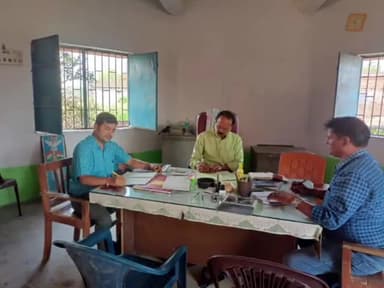 अरवल: कुर्था प्रखंड के विद्यालयों में DPM मध्याह्न भोजन अरवल ने मध्याह्न भोजन की जांच की