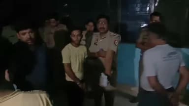 मुरादाबाद: कोतवाली क्षेत्र में किराए के मकान पर रह रहे बुजुर्ग ने फांसी लगाकर की आत्महत्या,कोतवाली पुलिस मौके पर  पहुंची

परिवार