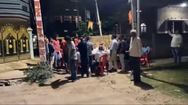 हज़ारीबाग: शिवपुरी में लगातार हो रही चोरी की घटनाओं पर गोलबंद हुए निवासी, पुलिस की शिथिलता से नाराज