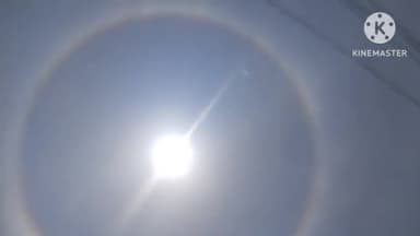 शाहगंज: शाहगंज में सूर्य के चारों तरफ दिखा वलय ( प्रभामंडल) जिसे देख लोग रहे आश्चर्यचकित