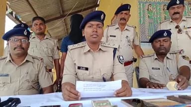 हरलाखी: कौआहा में पूर्व में सीएसपी संचालक से हुए लूट मामले में एक अपराधी गिरफ्तार, प्रेस वार्ता कर एसडीपीओ ने दी जानकारी