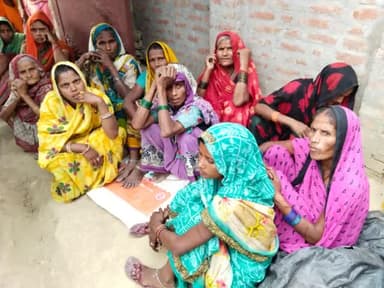 यूपी बलरामपुर में ब्लॉक शिवपुरा में हाथी गर्दा प्रधान राजकुमार तिवारी की ह्रदय गति रुकने से हुई मौत देवपुरा प्रधान ने आग