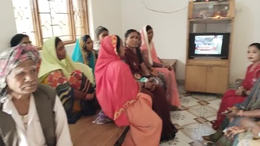 आज भाजपा #कोटा_मंडल ग्राम अ मने बूथ क्रमांक 228 में आदरणीय प्रधानमंत्री श्री @narendramodi जी के मन की बात कार्यक्रम के 100वें कड़ी का लाइव प्रसारण सुनने के ऐतिहासिक क्षण का साक्षी बनने का अवसर प्राप्त हुआ। 
#MannKiBaat #mannkibaat100