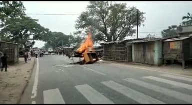 दरभंगा: तारालाही में शख्स की हत्या के बाद लोगों ने किया हंगामा, चक्का जाम कर किया विरोध प्रदर्शन