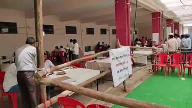 गोरखपुर: जिले में 6162 कर्मचारियों की लगी पोलिंग ड्यूटी, सीडीओ गोरखपुर ने दी जानकारी