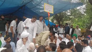 आज #जंतर #मंतर #दिल्ली सच की लड़ाई के लिए #पहलवानो का #महासंग्राम,
कुश्ती  #फेडरेशन के #अध्यक्ष के खिलाफ #ब्रजभूषण_शरण #भाजपा #सांसद पर योन शोषण करने, खिलाफ पहलवान 7 दिनों से धरने बैठे पहलवानो के सम्मान  में ओबीसी महासभा मैदान में