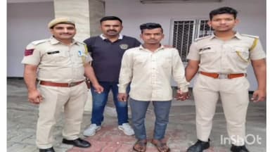 बड़गांव: उदयपुर जिले की प्रताप नगर थाना पुलिस ने मोटरसाइकिल चोरी करने के मामले में एक अभियुक्त को किया गिरफ्तार 2मोटरसाइकिल बरामद