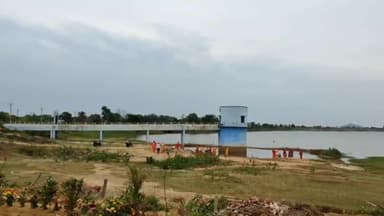 हज़ारीबाग: विभाग का दावा:140 में 49 घरों को जल नल योजना से जोड़ दिया गया है