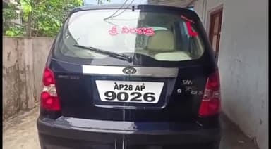 కారు డోర్‌ లాకై ఊపిరాడక ఎనిమిదేళ్ల చిన్నారి మృతి.. కాజులూరు మండలం కోలంక గ్రామంలో విషాదం