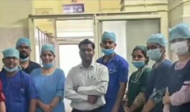 हुज़ूर: भोपाल में काली पट्टी बांधकर मरीजों का इलाज कर रहे हैं डॉक्टर, 3 मई से शुरू होगी हड़ताल