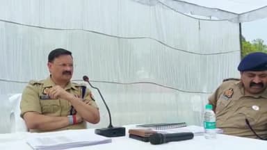 शाहबाद: पुलिस लाइन में मंगलवार को परेड की ली गई सलामी, ASP ने पुलिसकर्मियों की टोली बार कराई ड्रिल