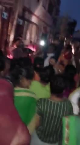 साहबगंज वार्ड नं.-61,गो.में आम आदमी पार्टी के उम्मीदवार रमन अस्थाना जी चुनाव चिन्ह झाड़ू के प्रति रुझान देखने लायक हैं।