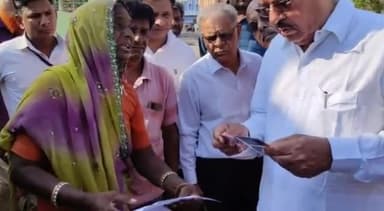 छोटीसादड़ी: सहकारिता मंत्री आंजना ने जयचंद मोहील चिकित्सालय में चल रहे निर्माण कार्यों का निरीक्षण कर अधिकारियों को दिए निर्देश