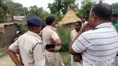 मढ़ौरा: गौरा बावन में हुई डकैती के मामले में एसडीपीओ ने घटनास्थल का किया निरीक्षण