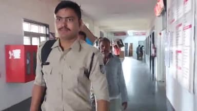 बैतूल नगर: भैंसदेही पुलिस ने गोवंश तस्करी के मामले में वारंटी को किया गिरफ्तार, कराया मेडिकल भेजा जेल