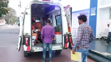 बैतूल नगर: भारत भारती पेट्रोल पंप के पास कार चालक ने बाइक को मारी टक्कर, हादसे में घायल दो महिलाएं जिला अस्पताल में भर्ती