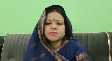 मुगलसराय: सुबास नगर वार्ड नं 21 की सभासद प्रत्याशी आरती यादव ने मुग़लसराय विधायक पर लगाया आचार संहिता का आरोप