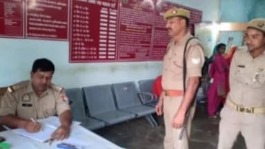 बलरामपुर: तहसील क्षेत्र के समस्त थानों की पुलिस ने अपने-अपने थाना क्षेत्र में बैंकों की चेकिंग कर लोगों को कराया सुरक्षा का एहसास