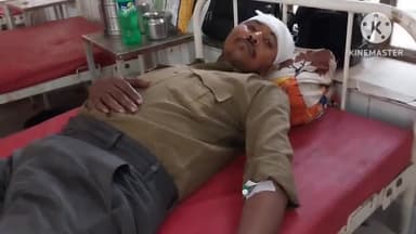 धौलपुर: ग्वालियर बाईपास पर अनियंत्रित होकर पलटा ट्रक, ट्रक चालक और क्लीनर गंभीर से हुआ घायल