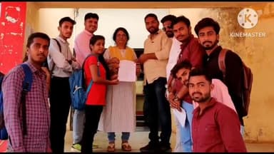 आगर: छात्रों की विभिन्न समस्याओं को लेकर NSUI ने कुलपति के नाम आगर के शासकीय नेहरू कॉलेज में सौंपा ज्ञापन