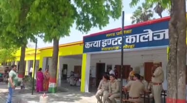 तरबगंज: सुरक्षा व्यवस्था के बीच नवाबगंज के मतदान केंद्रों पर मतदान जारी, अब तक पड़े 48 फीसदी वोट