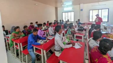 कोंडागांव: जिला रोजगार एवं स्वरोजगार मार्गदर्शन केंद्र कोंडागांव में 2 दिवसीय प्लेसमेंट कैंप का हुआ आयोजन