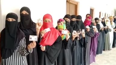 गोरखपुर: नगर निकाय चुनाव में गोरखपुर में कड़ी सुरक्षा व्यवस्था के बीच शांतिपूर्ण तरीके से चल रहा मतदान, जिलाधिकारी ने दी जानकारी