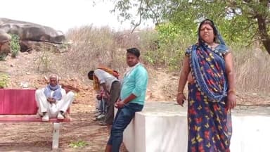 रॉबर्ट्सगंज: हिंदुवारी रेलवे लाइन के पास अज्ञात कारणों से ट्रेन से कटा मिला युवक का शव, परिजनों ने कराया जिला अस्पताल में पोस्टमार्टम