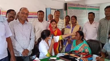 बलियापुर: सिंदूरपुर पंचायत भवन में स्वास्थ्य जांच शिविर का किया गया आयोजन