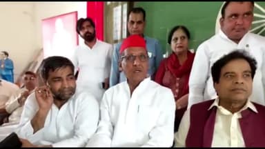 मेरठ: जेल चुंगी स्थित सपा कार्यालय पर राष्ट्रीय उपाध्यक्ष की प्रेस वार्ता के दौरान पूर्व मंत्री मोहम्मद अब्बास ने किया हंगामा