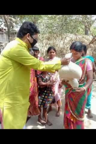 आज ही के दिन वर्ष 2020 को #कोविड-19 लॉकडाउन के दौरान नाला विधानसभा क्षेत्र के आधा दर्जन गांव में राशन सामग्री का वितरण किया गया था।
#memories