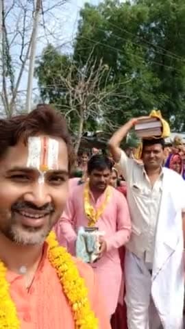खिरकिया: कलश यात्रा 
संगीतमय श्रीरामकथा कथा वाचक स्वामी राम शंकर
धनोरा हरसूद जिला खण्डवा मध्यप्रदेश
#swamiramshankar