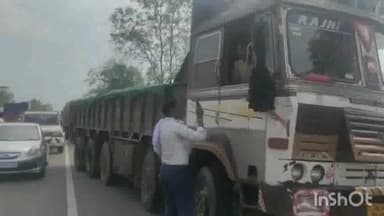 बालोद: बालोद यातायात पुलिस द्वारा जिले में वाहन चेकिंग अभियान चलाकर 141 लापरवाह वाहन चालकों से वसूल किया गया ₹10,900 जुर्माना