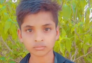 रायबरेली: पूरेफेरु सिंह गांव में 13 वर्षीय बच्चे का शव संदिग्ध परिस्थितियों में पेड़ पर लटकता हुआ मिलने से मचा हड़कंप