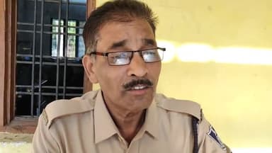 बैतूल नगर: गंज थाना पुलिस ने एक्सीडेंट के मामले में फरार चल रहा है दो आरोपियों को हिवर खेड गांव से किया गिरफ्तार न्यायालय किया पेश