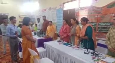 बरवाला: महाराणा प्रताप सामुदायिक केंद्र बरवाला में मुख्यमंत्री अंत्योदय परिवार उत्थान योजना के तहत आयोजित किया गया मेला