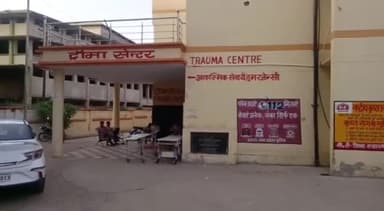 कन्नौज: तारामऊ गढ़ी निवासी विवाहिता ने घरेलू कलह से तंग आकर खाया जहरीला पदार्थ हालत बिगड़ने पर जिला अस्पताल से हायर सेंटर रिफर.