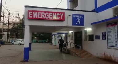 नरसिंहपुर: देवाकछार माता मंदिर के पास सामने से आ रही बाइक ने राम पिपरिया निवासी युवक को मारी टक्कर, युवक हुआ घायल