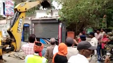 आरा: रमना मैदान के पास से जिला प्रशासन के निर्देश पर हटाया गया अतिक्रमण