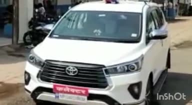 हटा: दमोह कलेक्टर मयंक अग्रवाल हटा पहुंचे, जनपद पंचायत कार्यालय में ली समीक्षा बैठक