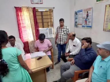 करपी: करपी चिकित्सा पदाधिकारी डॉ शशि कान्त कुमार ने किया किंजर सरकारी अस्पताल का निरीक्षण