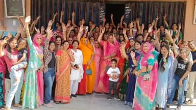 चित्तौड़गढ़: प्रधान सुशीला कंवर ने शहर के 2 सिनेमाघरों में भाजपा महिला कार्यकर्ताओं को दिखाई द केरल स्टोरी फिल्म