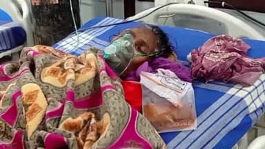 कोंडागांव: जिला अस्पताल में भर्ती कीटनाशक का सेवन करने वाली धनोरा की 65 वर्षीय बुजुर्ग महिला को नाजुक हालत में किया गया हायर सेंटर